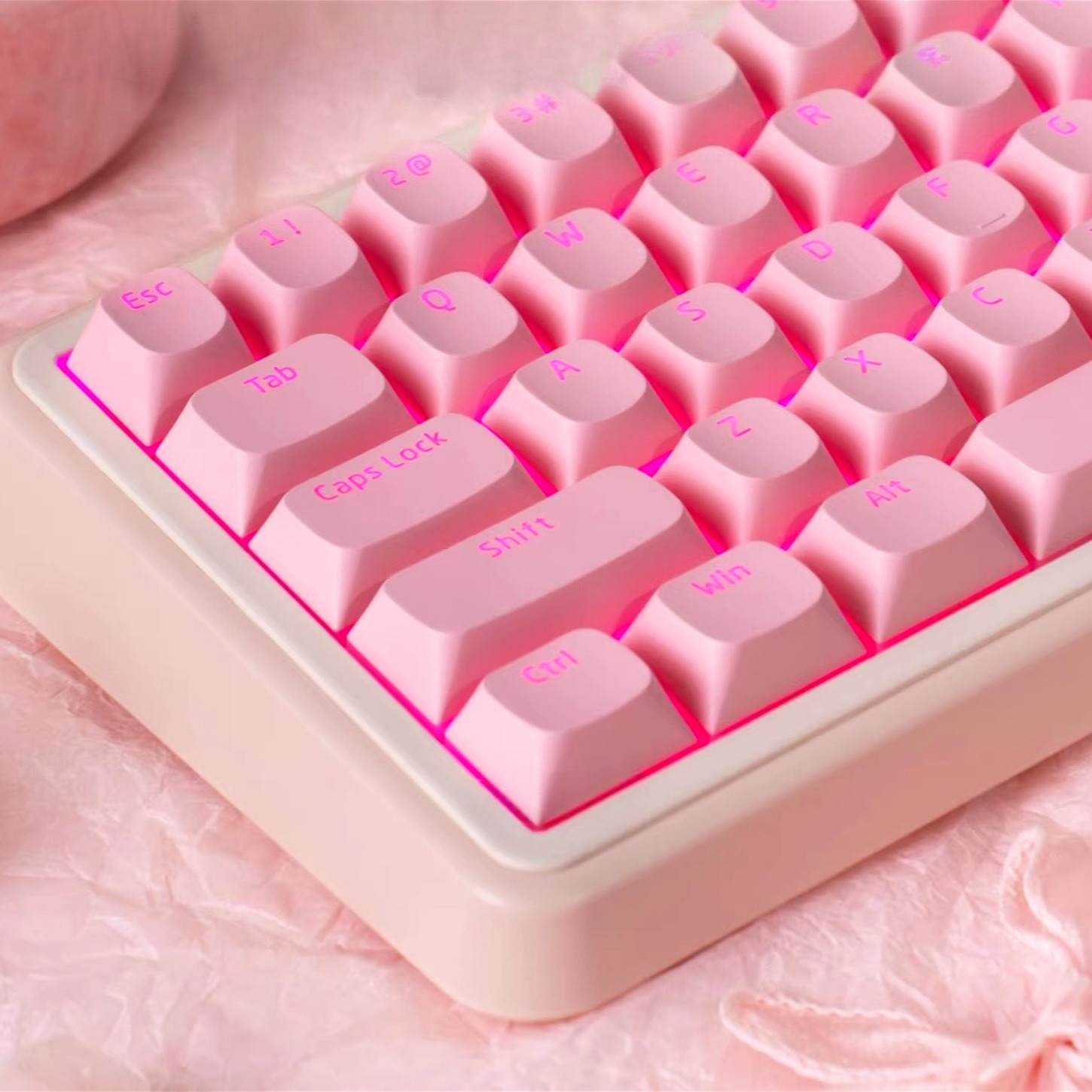 Kit Keychain Transparan Karakt - Keyboard Gaming Transparent ulasan dan harga